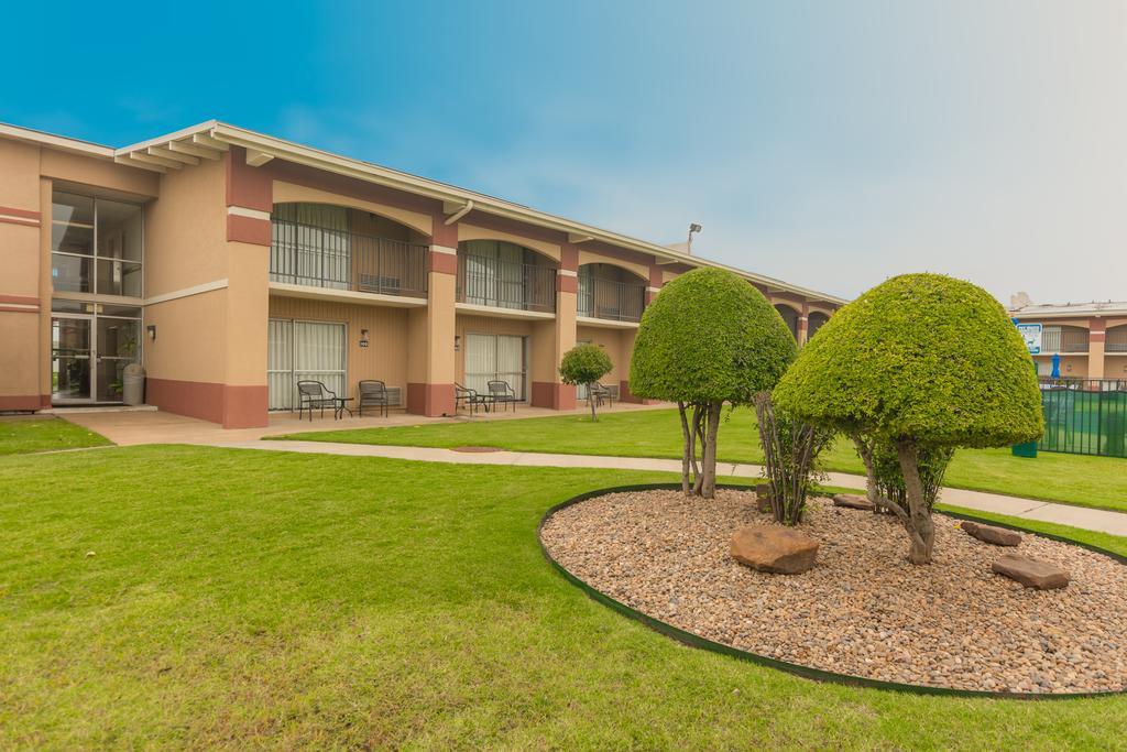 Howard Johnson By Wyndham Oklahoma City Okc Airport, Fairgrounds, I40 Esterno foto