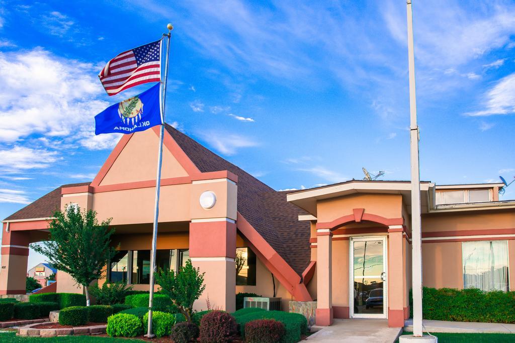 Howard Johnson By Wyndham Oklahoma City Okc Airport, Fairgrounds, I40 Esterno foto