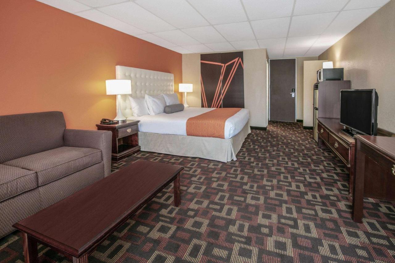 Howard Johnson By Wyndham Oklahoma City Okc Airport, Fairgrounds, I40 Esterno foto