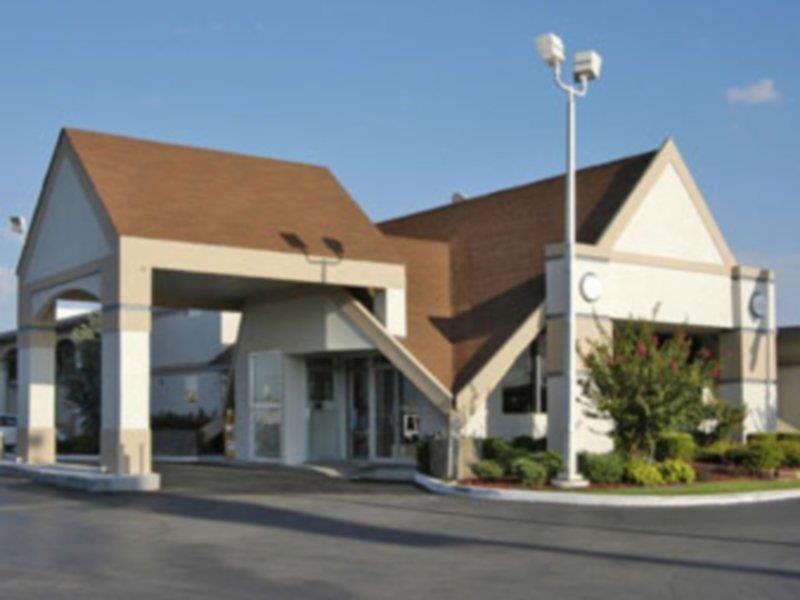 Howard Johnson By Wyndham Oklahoma City Okc Airport, Fairgrounds, I40 Esterno foto